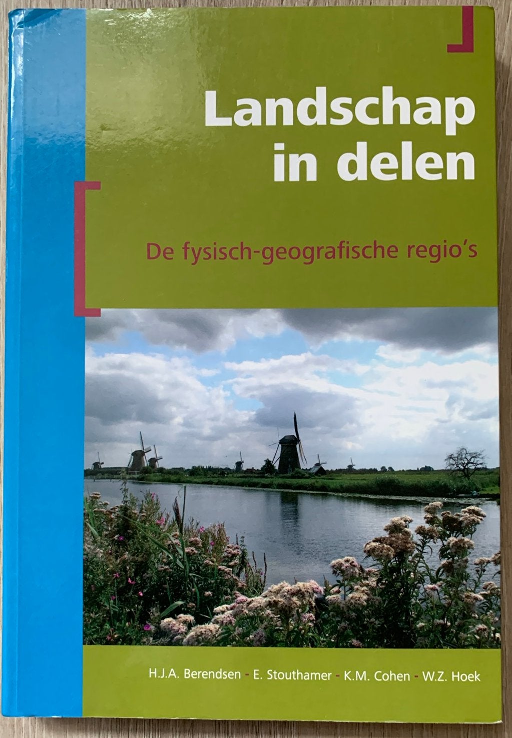 Landschap in delen: De fysisch-geografische regio's, Ophalen of Verzenden, Zo goed als nieuw, H. Berendsen; E. Stouthamer; W.Z. Hoek; K.M. Cohen