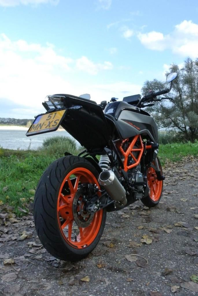 KTM Duke 390, Motoren, Occasion, Particulier, 373 cc, Minimaal motorrijbewijs A2