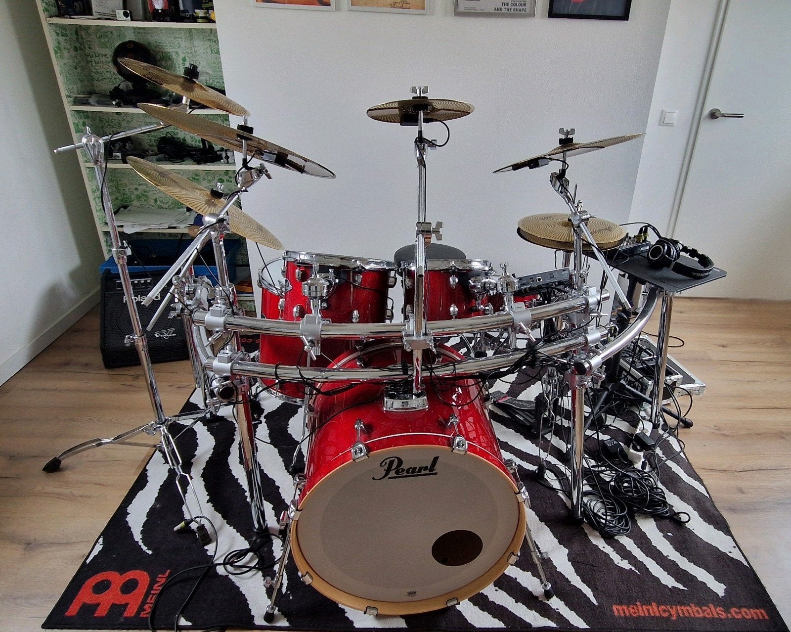 TE koop zo goed als nieuw  E-Drum complete set Maatwerk in D, Ophalen, Zo goed als nieuw, Roland
