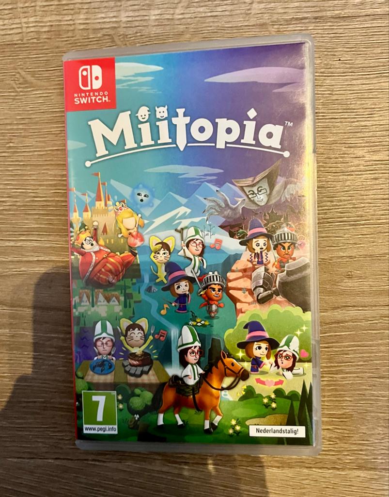 Miitopia Nintendo Switch (Nederlandstalig), Spelcomputers en Games, Games | Nintendo Switch, Zo goed als nieuw, Role Playing Game (Rpg)