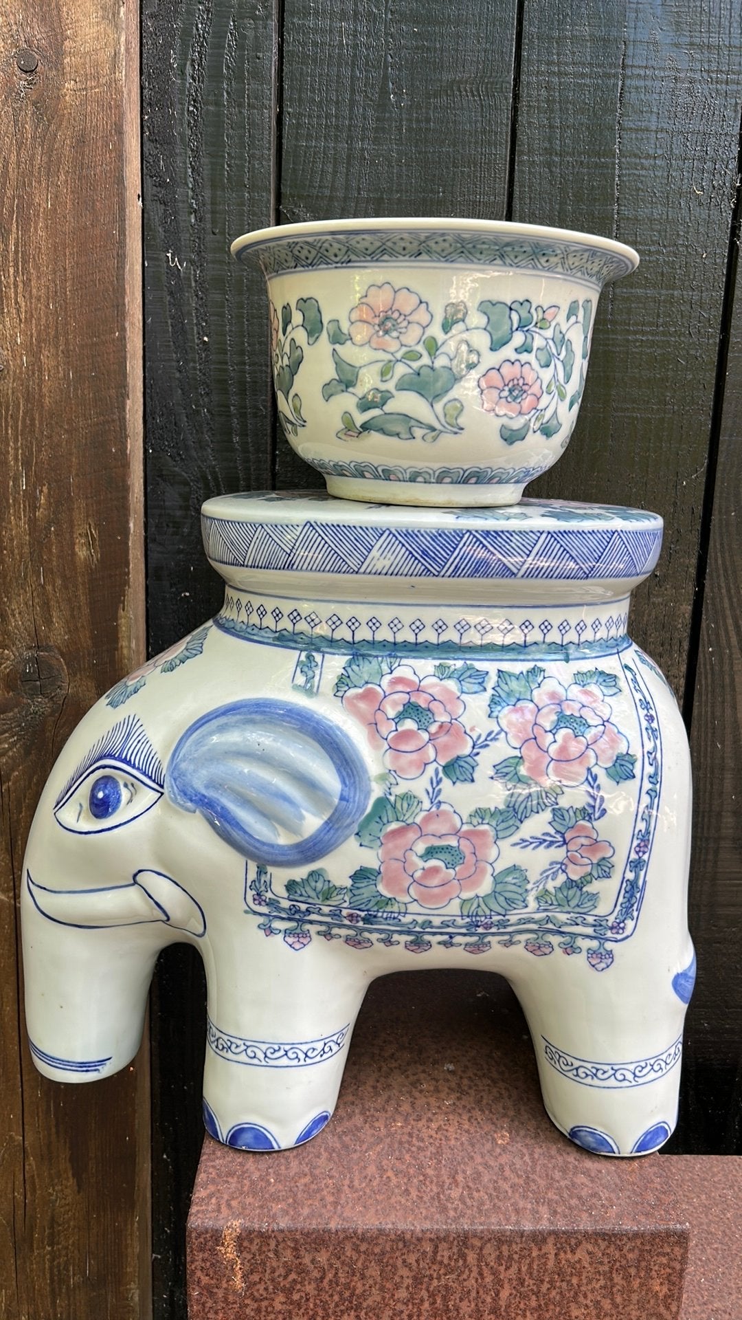Vintage olifant met bloempot, Ophalen