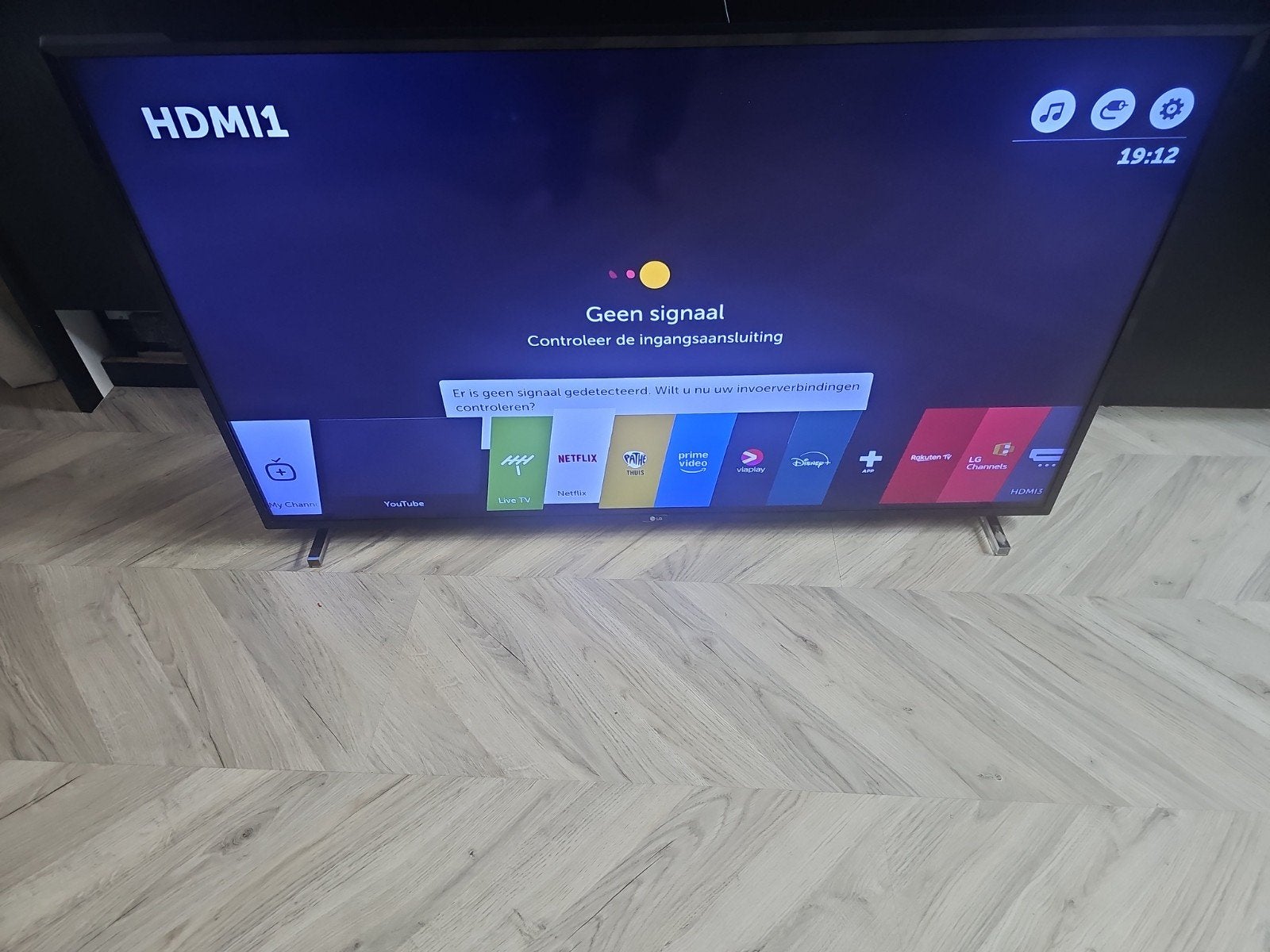 LG SMART TV 55 INCH 4K UHD APPS, Audio, Tv en Foto, Televisies, 50 Hz, Ophalen of Verzenden, Zo goed als nieuw, 100 cm of meer