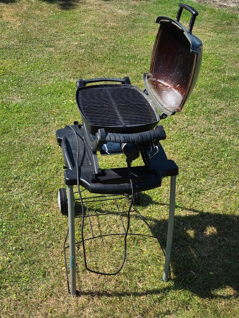 elektrische barbecue Weber Q140, Tuin en Terras, Elektrische barbecues, Ophalen, Gebruikt, WEBER BBQ