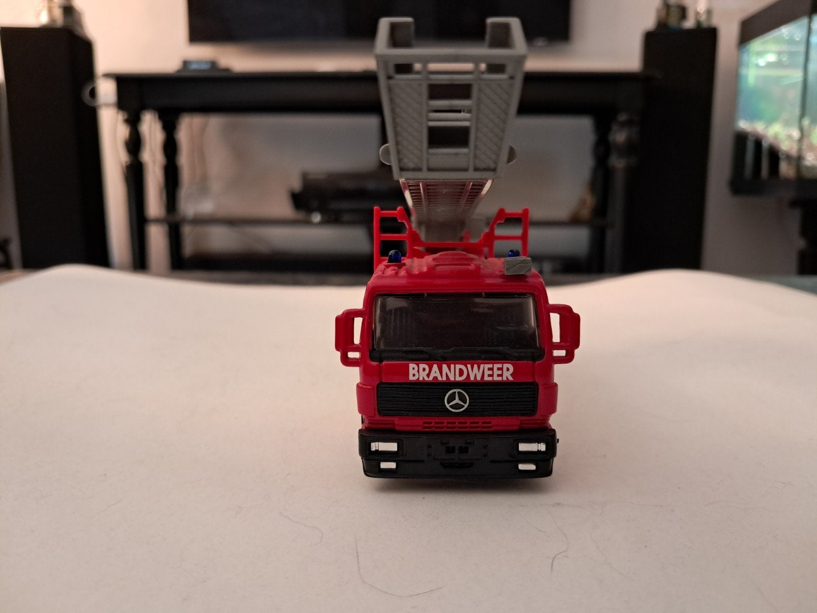 Brandweerwagen speelgoedmodel met uitschuifbare ladder, Gebruikt, 1:32 tot 1:50, Truck, Ophalen