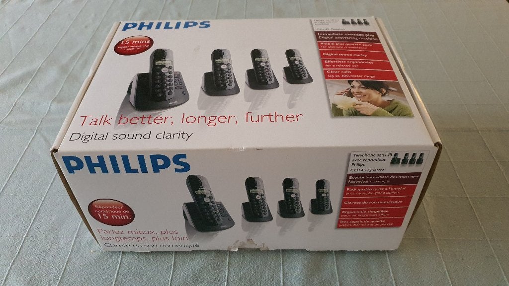 Philips CD 145 Quatro, 4 handsets compleet, Telecommunicatie, Vaste telefoons | Handsets en Draadloos, Gebruikt, 4 handsets of meer