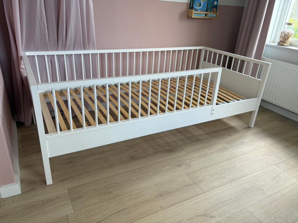 Eenpersoons bed, Ophalen, 85 tot 100 cm, Zo goed als nieuw, Lattenbodem