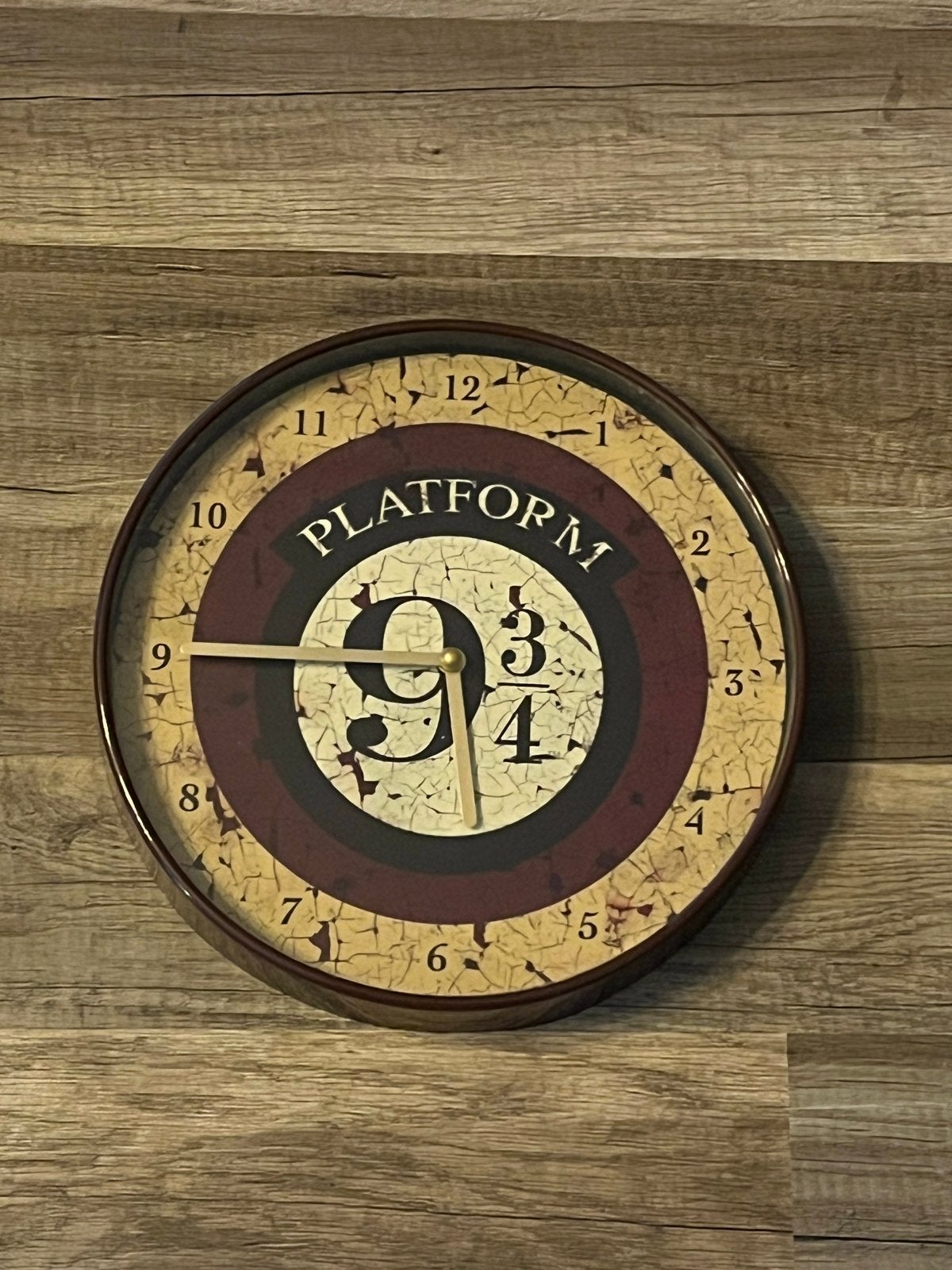 Harry Potter Platform 9 3/4 Wandklok, Analoog, Werkt op batterijen, Ophalen of Verzenden, Wandklok