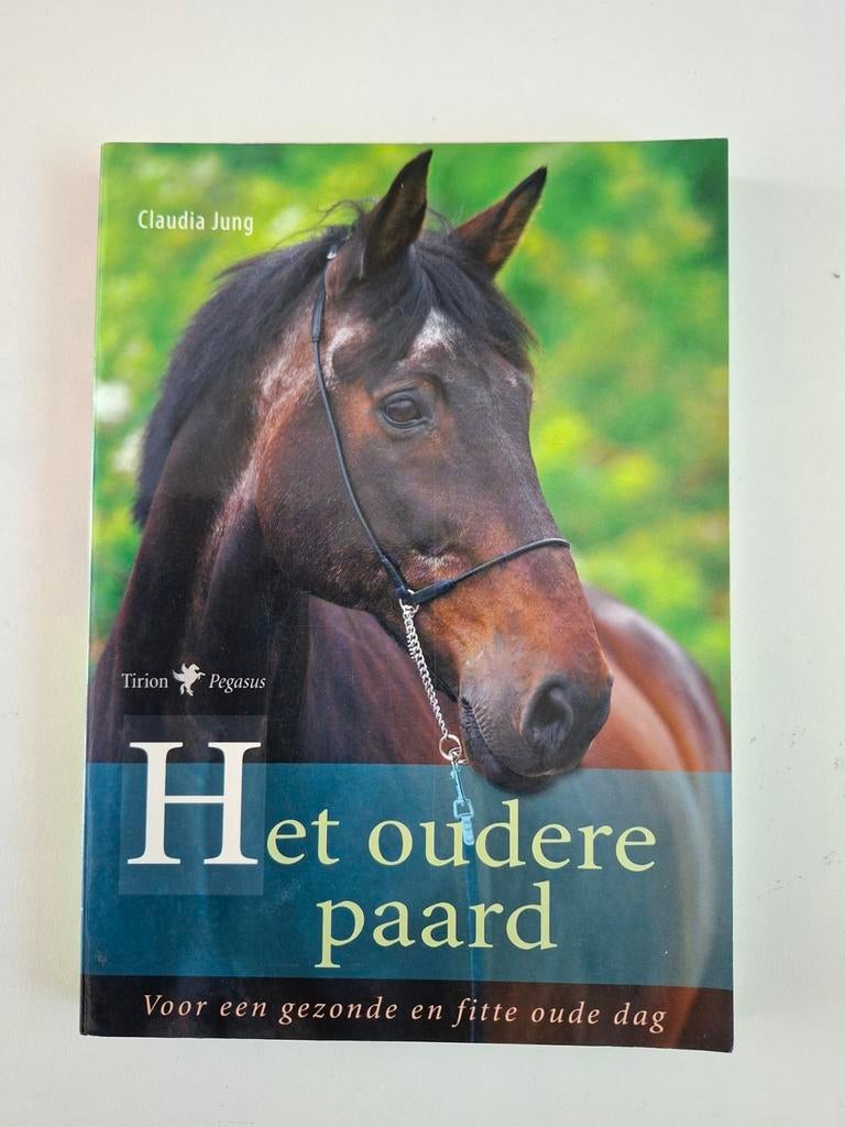 Het oudere paard - Claudia Jung, Ophalen of Verzenden, Gelezen, Paarden of Pony's, Claudia Jung