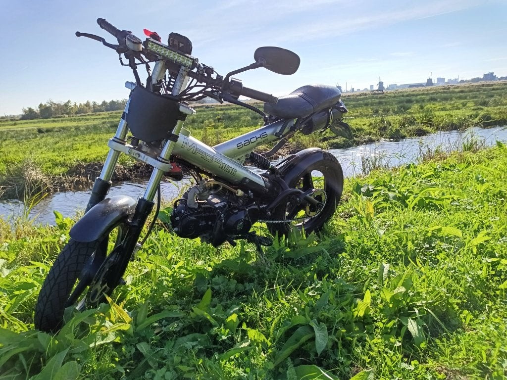 Sachs Madass brommer uit 2014 (Custom look + 125 cc upgrade), Ophalen, Gebruikt, Maximaal 45 km/u, 4 versnellingen