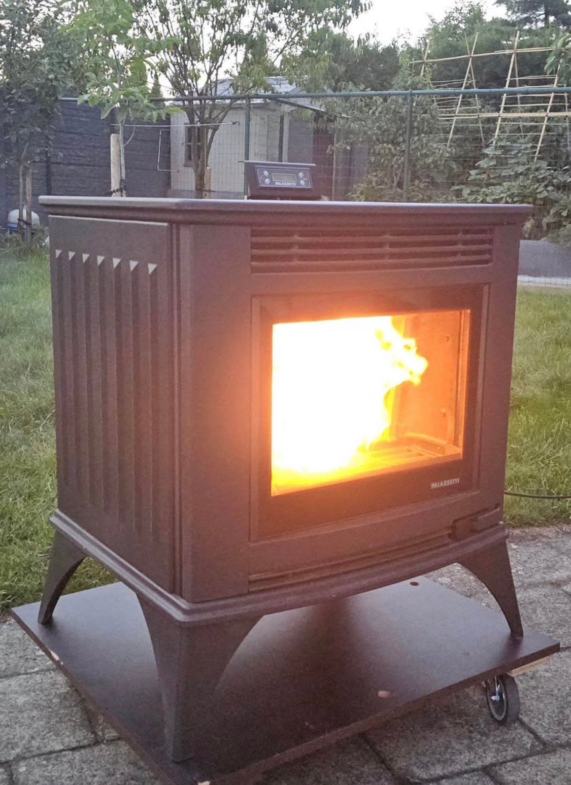 Pelletkachel Palazzetti Cesare II 10,7 kw, Ophalen, Zo goed als nieuw, Hout, Houtkachel