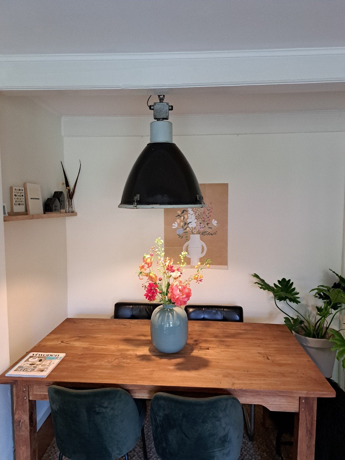 Grote industriële fabriekslamp met glazen onderkant, Antiek en Kunst, Ophalen