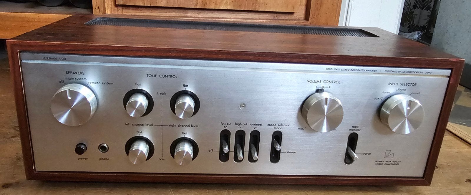 Luxman L30 audiofiel doosje uit de '70s.Geserviced,garantie!, Audio, Tv en Foto, Versterkers en Receivers, Overige merken, LUXMAN