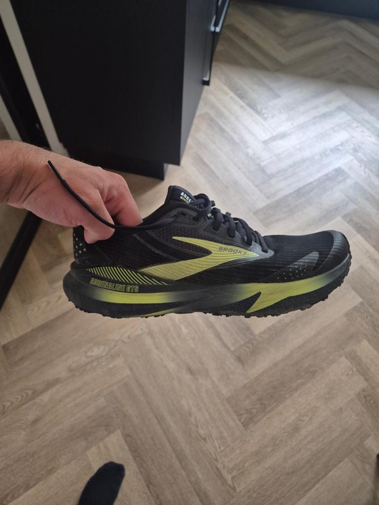 Brooks GTS 24 Hardloopschoenen - Zo goed als nieuw, Ophalen of Verzenden