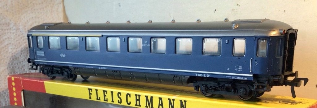 NS sneltreinwagen Plan K, Fleischmann H0., Gebruikt, Gelijkstroom, Fleischmann, Wagon