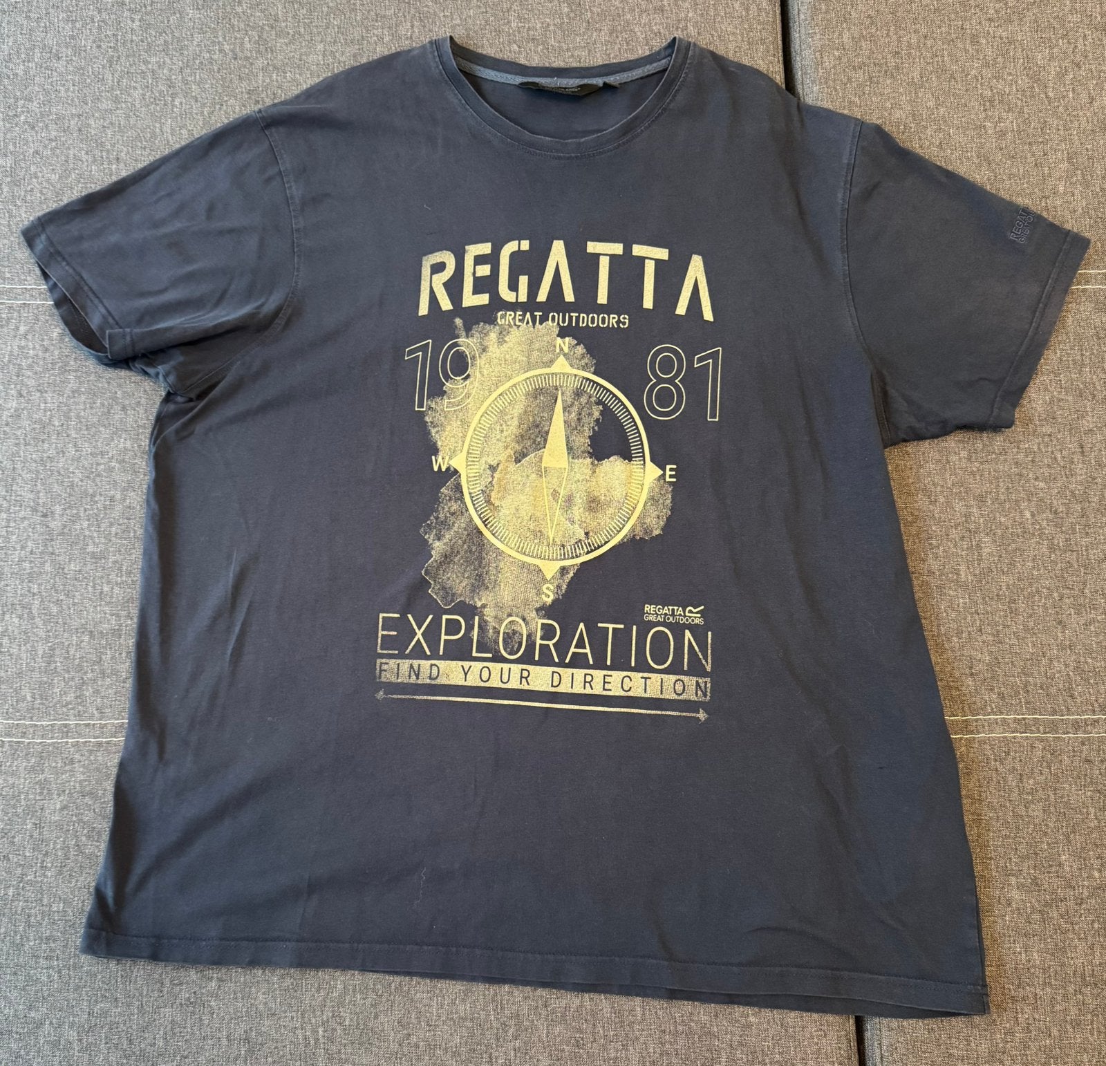 Heren t-shirt blauw sportieve print 4xl regatta outdoors, Ophalen of Verzenden, Gedragen, Overige maten, Blauw