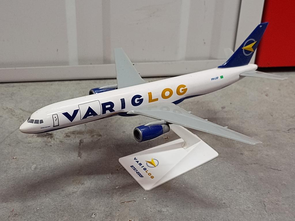 Varig Boeing 757 schaalmodel, Ophalen of Verzenden, Nieuw, Schaalmodel