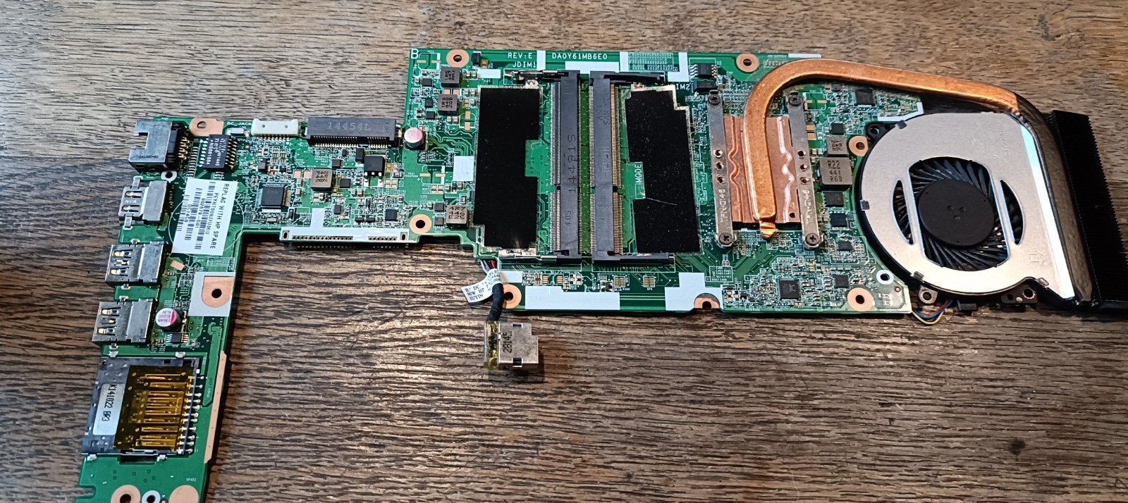 HP Moederbord DA0Y61MB6E0 – Pavilion / Envy x360 – i3 – Beat, Ophalen, DDR4, Refurbished, I3