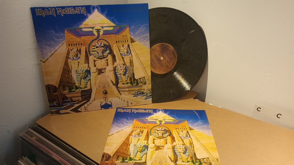 LP van Iron Maiden, grey vinyl , Powerslave, LP, Hard Rock, Ophalen of Verzenden, Zo goed als nieuw