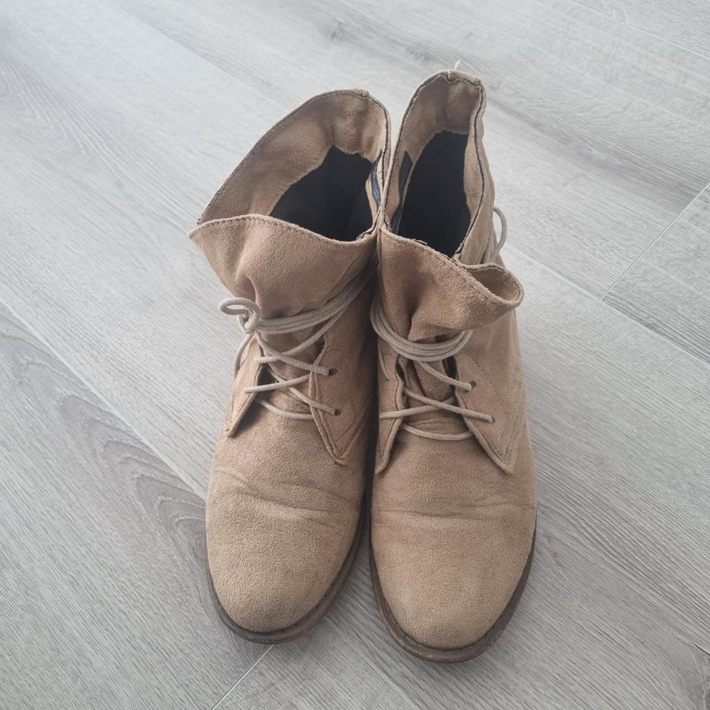 Claudia Ghizzani Beige Suede-look Veterboots - Maat 37, Kleding | Dames, Schoenen, Claudia Ghizzani, Beige, Lage of Enkellaarzen