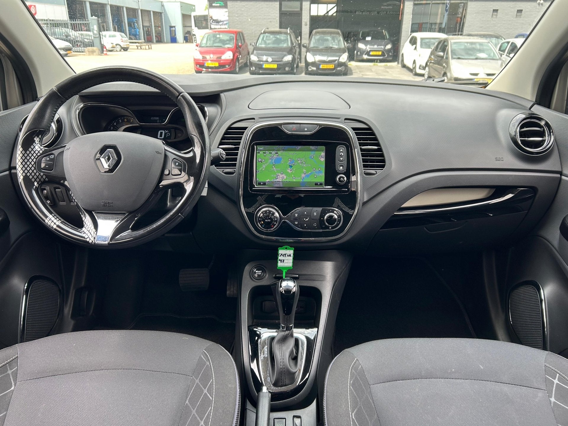 Renault Captur 1.2 TCe|Ketting VV|AUT|Trekhaak|Cruise|Camera, Euro 5, Stof, 4 cilinders, 19 km/l