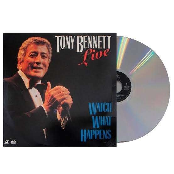 TONY BENNETT LIVE WATCH WHAT HAPPENS LASER DISC LASERDISC LD, Verzamelen, Ophalen, Zo goed als nieuw, Foto of Kaart