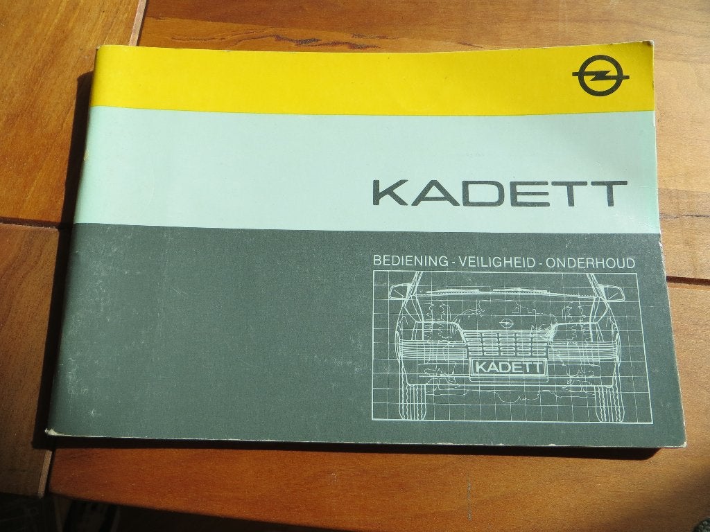 Instructieboek Opel Kadett E, Kadett GSi, Caravan 1984, Ophalen of Verzenden