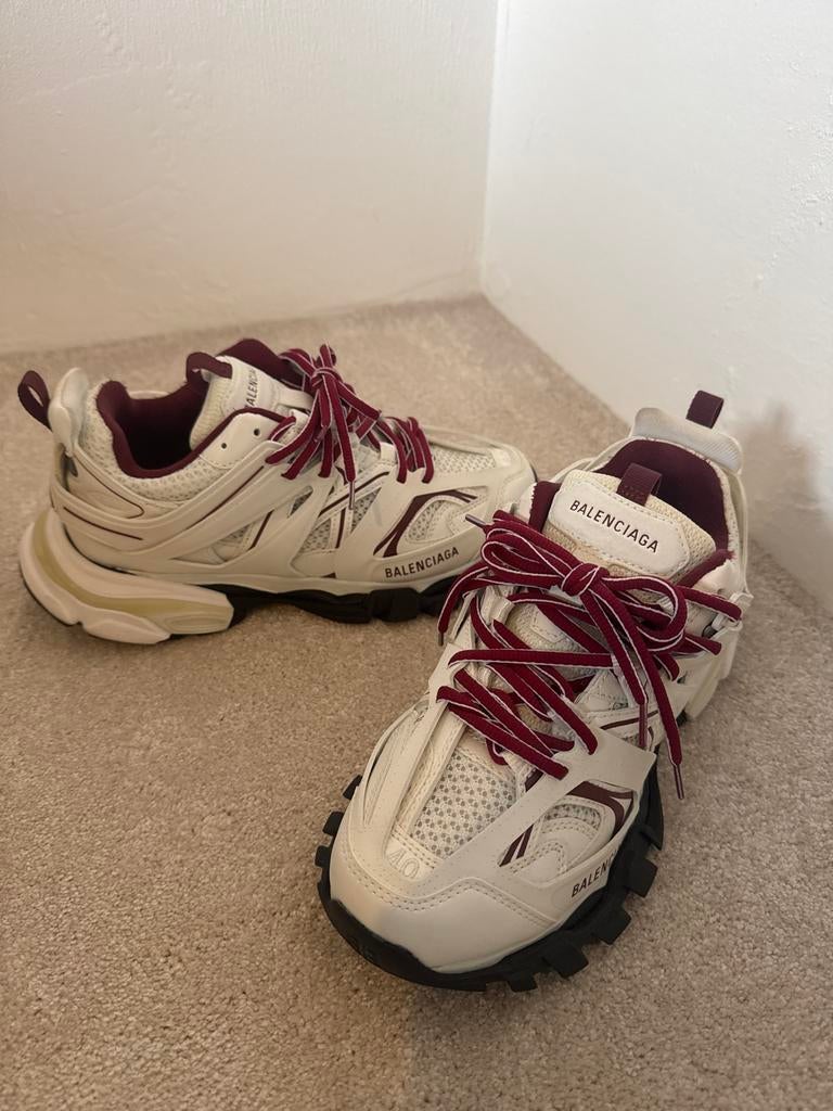 Balenciaga Track Sneakers Maat 40 - Zo goed als nieuw, Wit, Ophalen of Verzenden, Sneakers of Gympen, Zo goed als nieuw