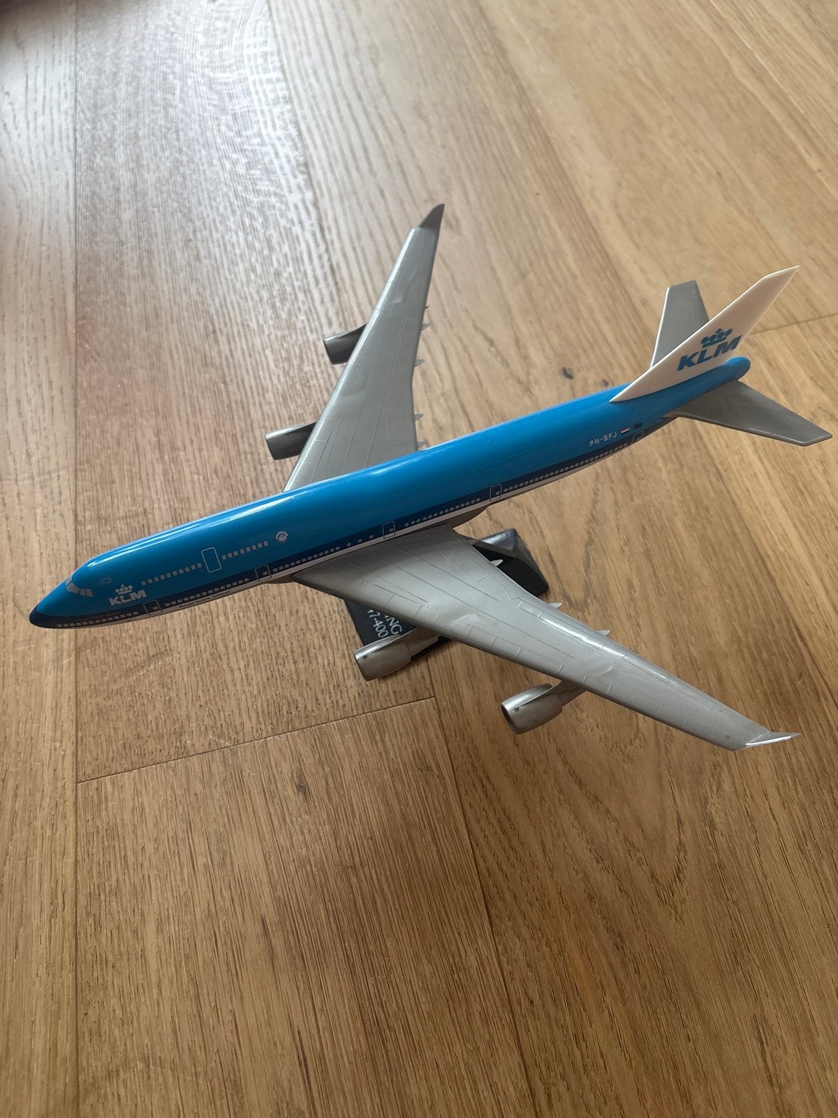 KLM Boeing 747 schaalmodel - Zo goed als nieuw, Overige merken, 1:200 of kleiner, Ophalen of Verzenden, Zo goed als nieuw