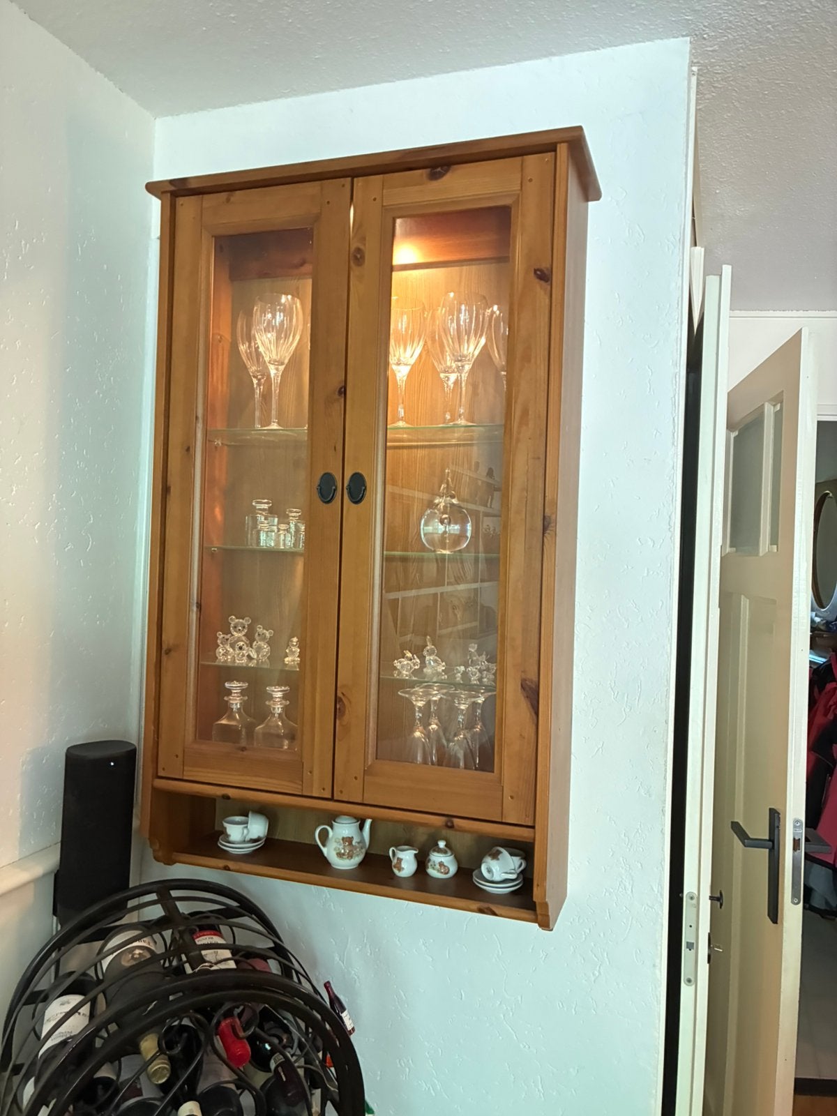 Mooi grenen vitrine kastje, Ophalen, Met deur(en), 100 tot 150 cm, Minder dan 25 cm