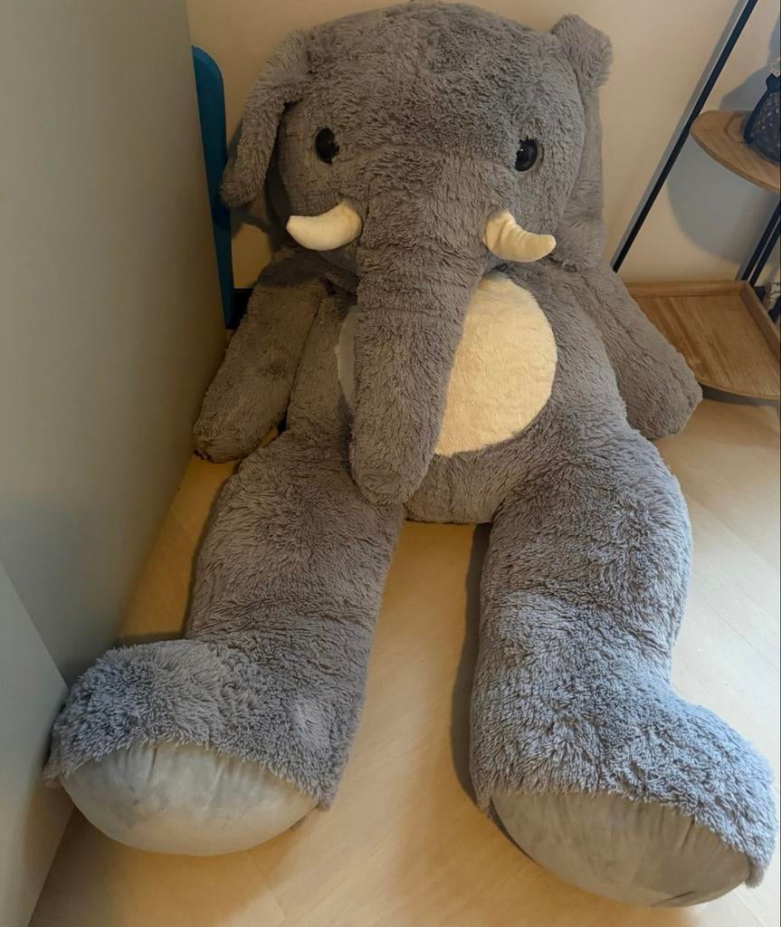 Grote zachte pluche olifant knuffel - Zo goed als nieuw, Overige merken, Overige karakters, Grijs, Ophalen of Verzenden