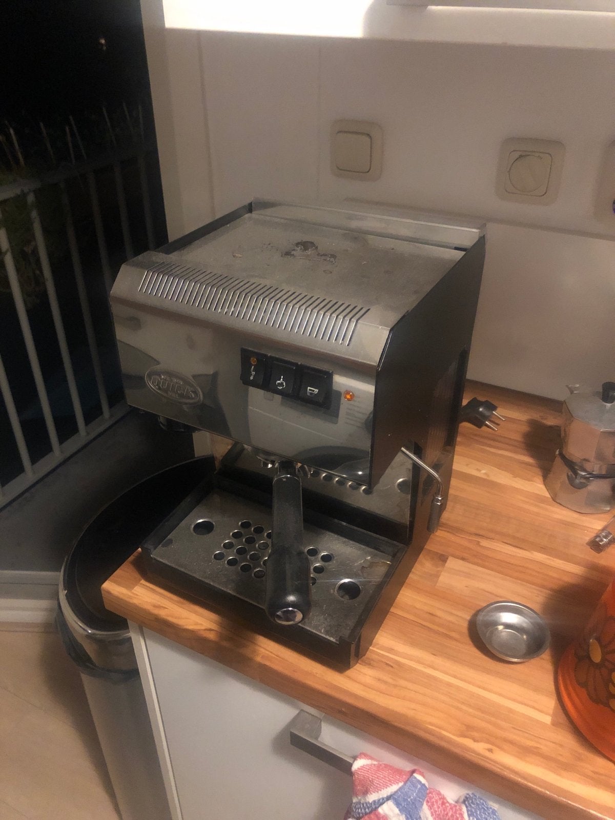 Quick Espresso Machine - Niet werkend, voor onderdelen, Espresso apparaat, Gemalen koffie, Niet werkend, 2 tot 4 kopjes