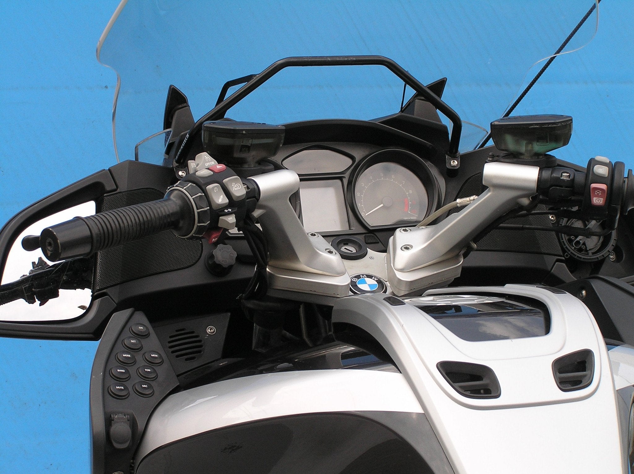BMW R1200RT (bj 2010), Cruise Control, BMW group Nederland B.V., Contactus@bmw-motorrad.nl, Bedrijf