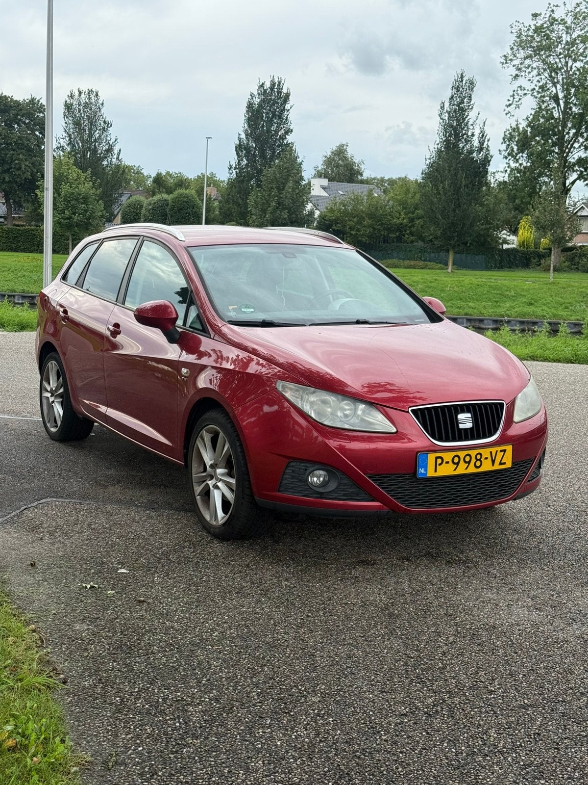 Seat Ibiza 1.2 TSI 2011 | Benzine | Export, Voorwielaandrijving, Stof, 4 cilinders, Ibiza