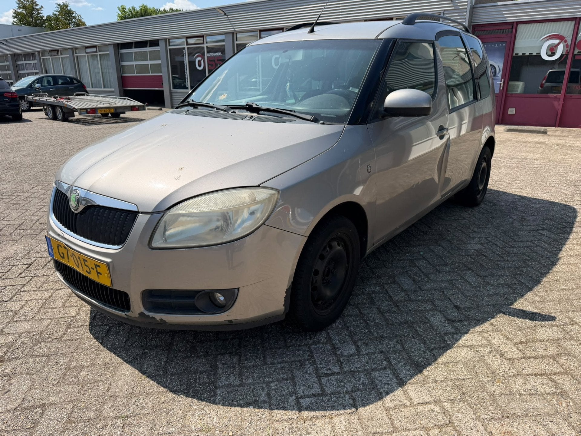 Skoda Roomster 1.4-16V Style LOOP SLOOP HANDEL EXPORT GEEN A, Voorwielaandrijving, Gebruikt, 4 cilinders, Bruin