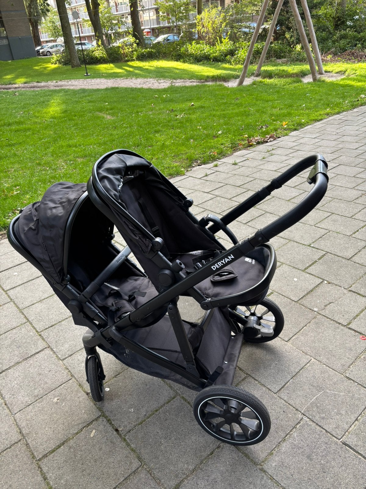 Kinderwagen tweeling, Kinderen en Baby's, Ophalen, Zo goed als nieuw, Overige merken