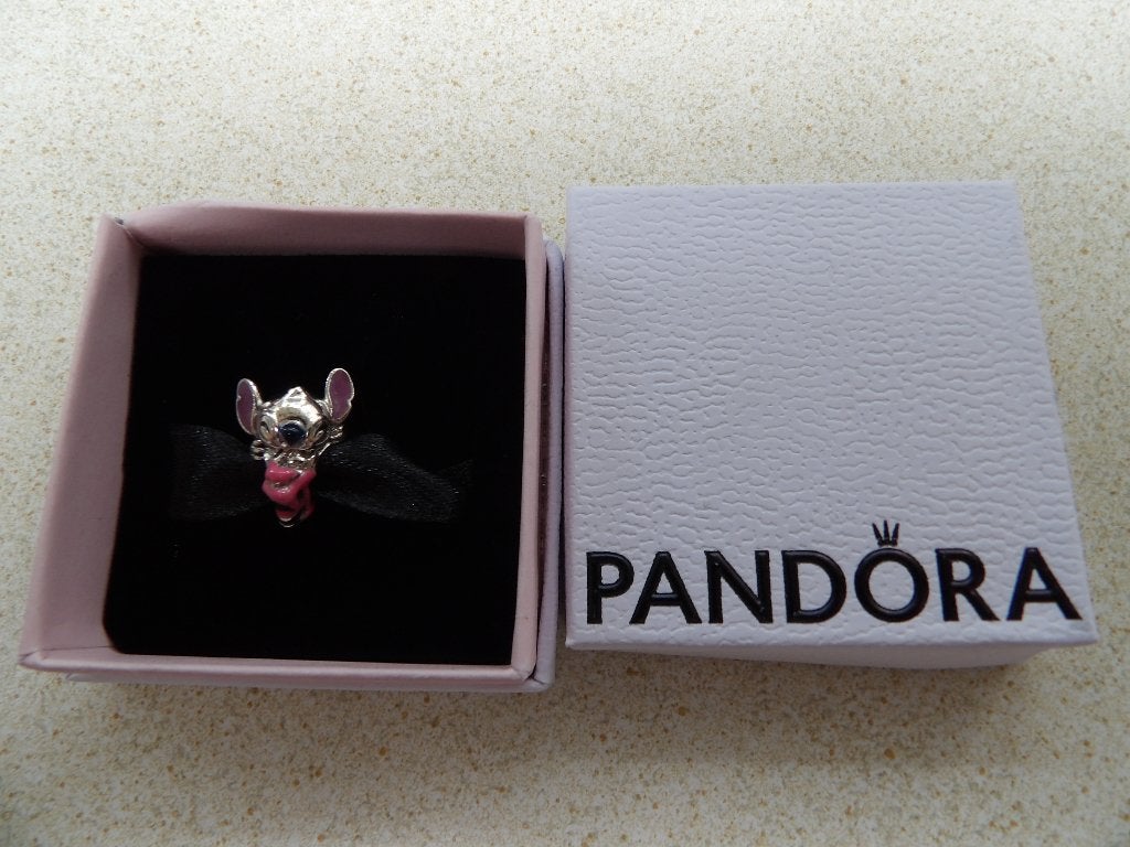 Nieuw Pandora Disney Stitch verjaardagstaart bedel, Pandora, Nieuw, Ophalen of Verzenden, 1 bedel