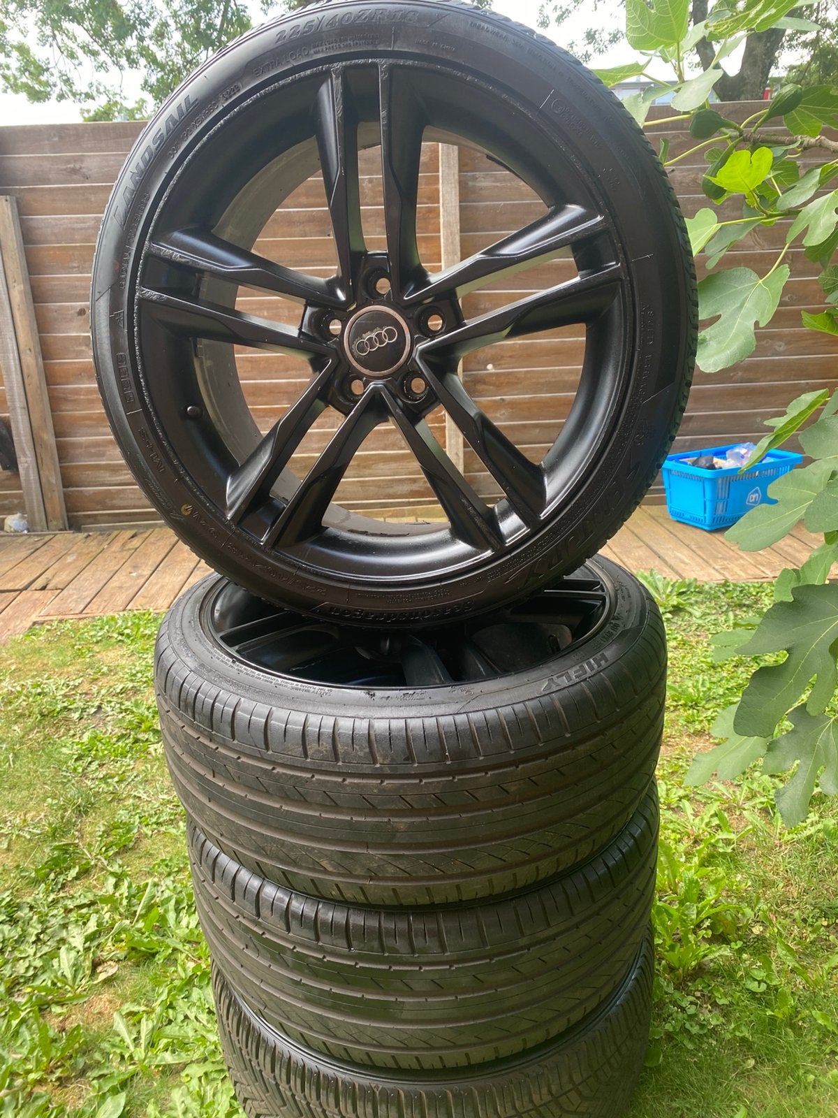 Zwart 18” velgen Audi 5X112 225/40 R18 met goede banden, Auto-onderdelen, Banden en Velgen, Ophalen, 18 inch, Gebruikt, Banden en Velgen