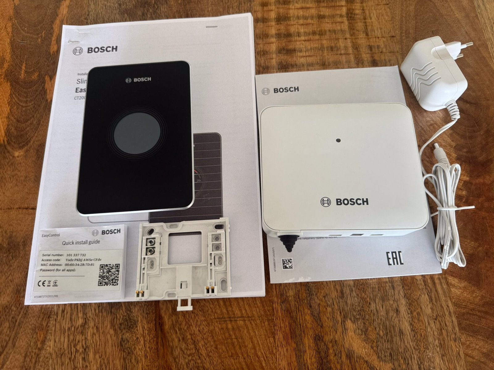 Bosch Easy Control thermostaat + Easy Control Adapter ZGAN, Ophalen of Verzenden, Slimme thermostaat, Zo goed als nieuw