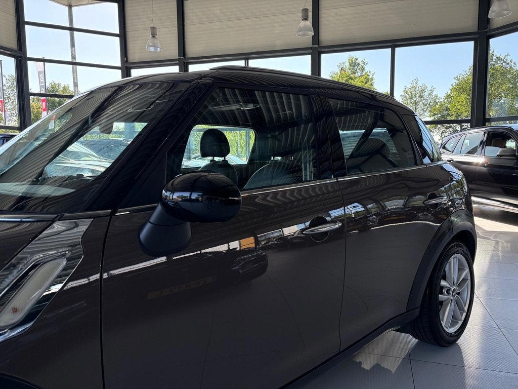 Mini Countryman 1.6 Cooper Business Line | Stoelverwarming |, Auto's, Mini, Voorwielaandrijving, Euro 5, Gebruikt, Zwart