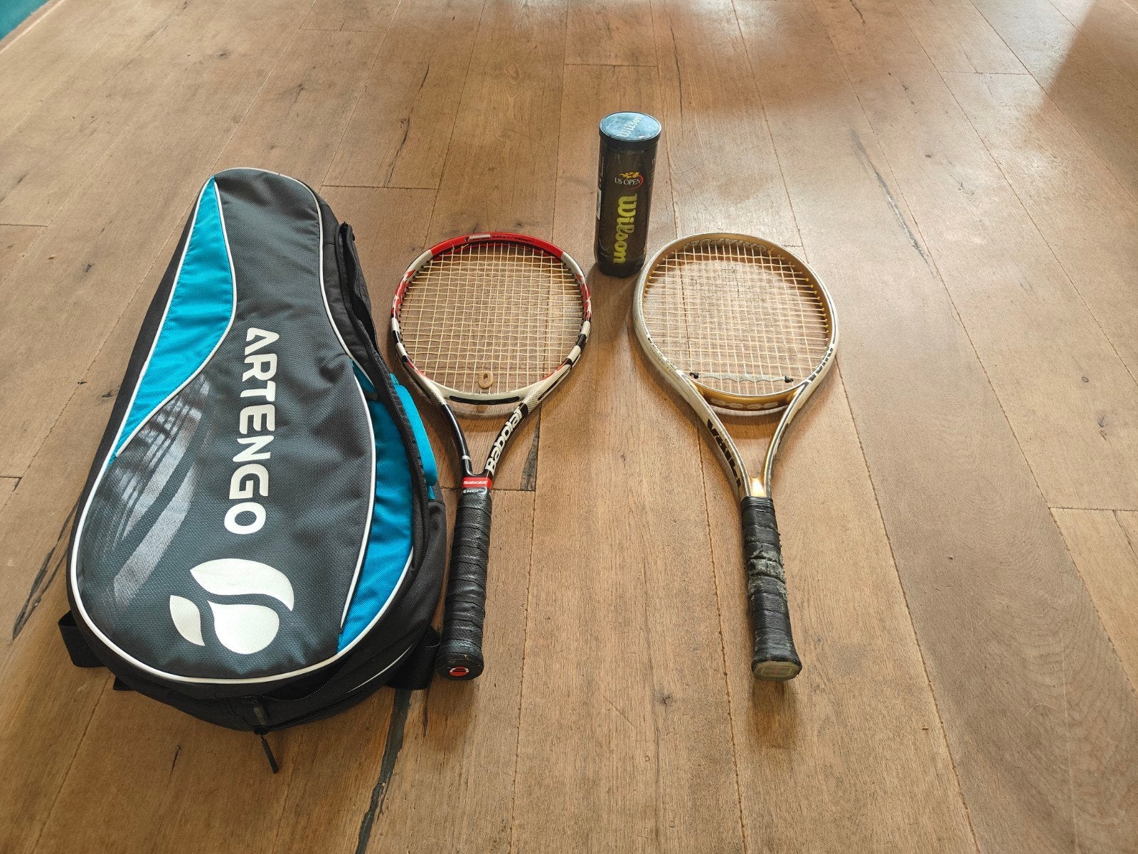 Complete tennisset: 2 rackets, tas & ballen (Babolat/Völkl), Ophalen of Verzenden, Gebruikt, Racket, Babolat