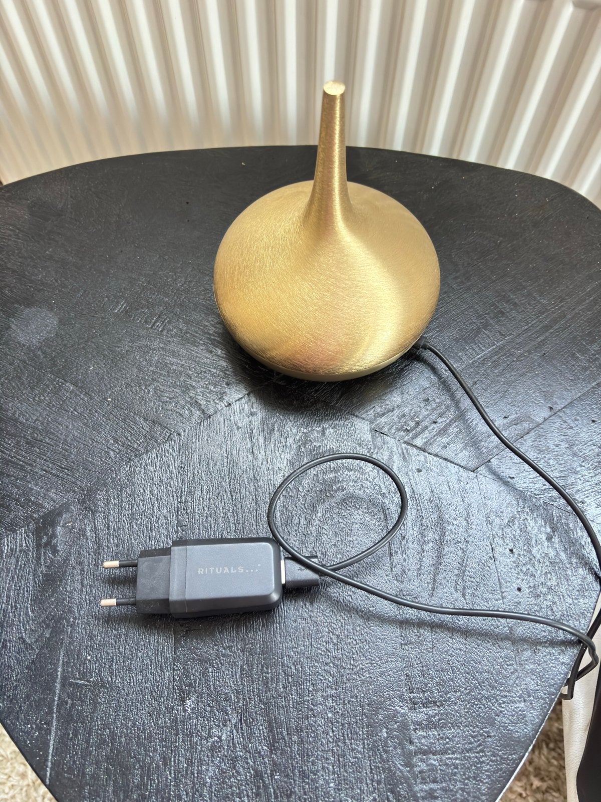 Rituals The Perfume Genie 2.0 - Suede Vanille, Ophalen, Gebruikt, Goud, Metaal
