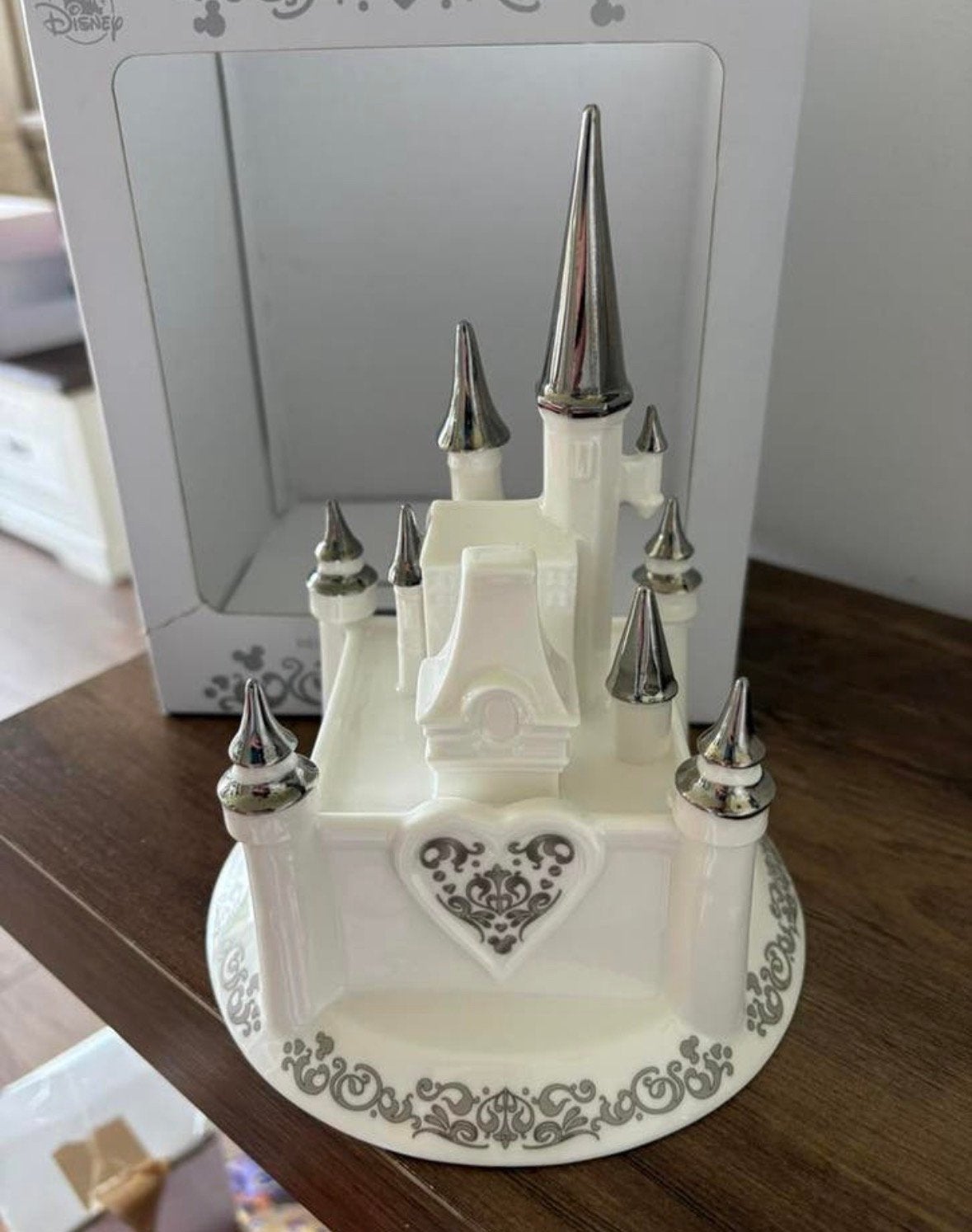 Disney parks happily ever after taart topper, Ophalen of Verzenden, Overige figuren, Zo goed als nieuw, Beeldje of Figuurtje