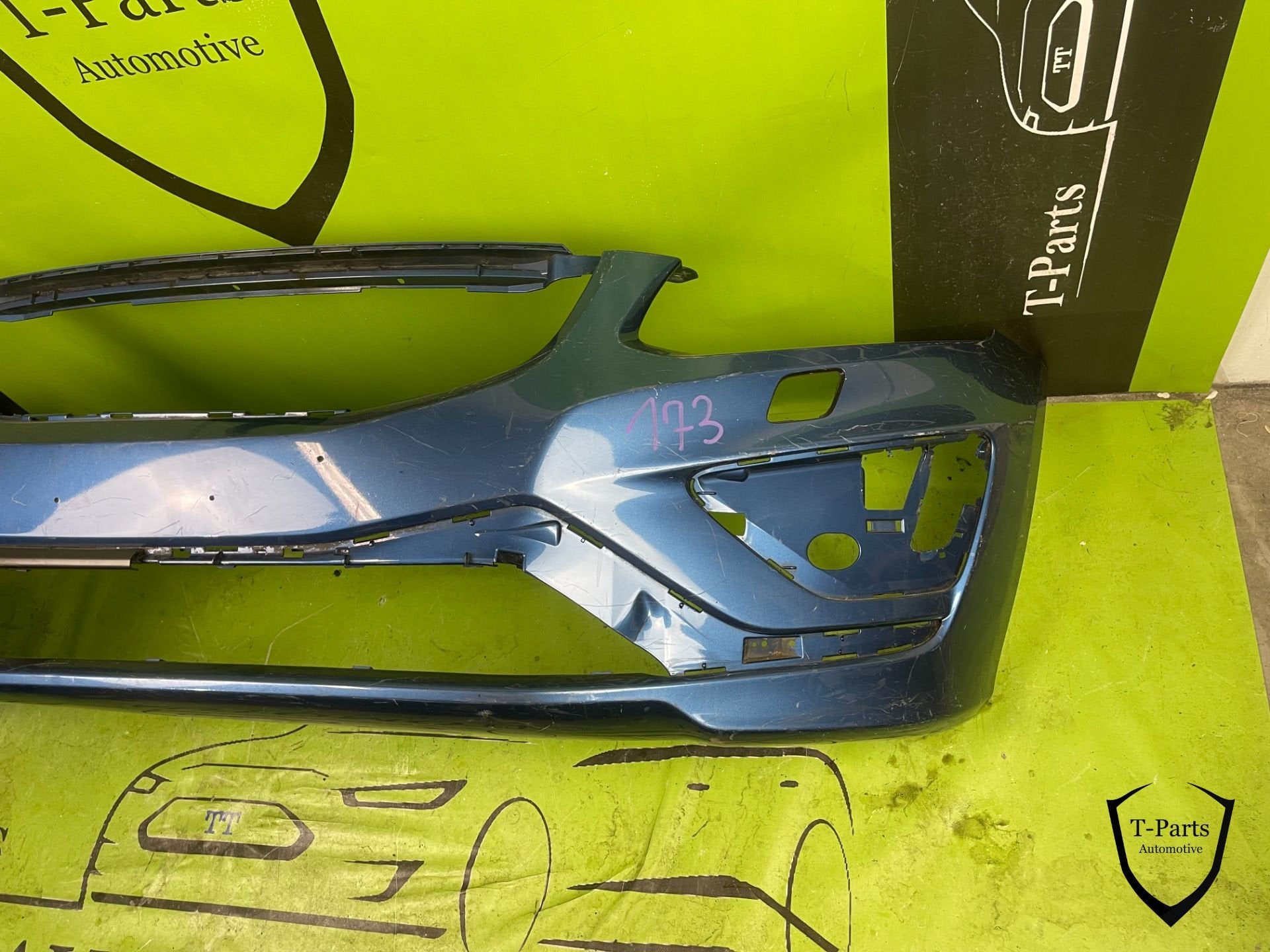 volvo XC60 voorbumper bumper R DESIGN 2008 - 2016, Info@fabrikant.eu, Ophalen of Verzenden, Volvo, Bumper