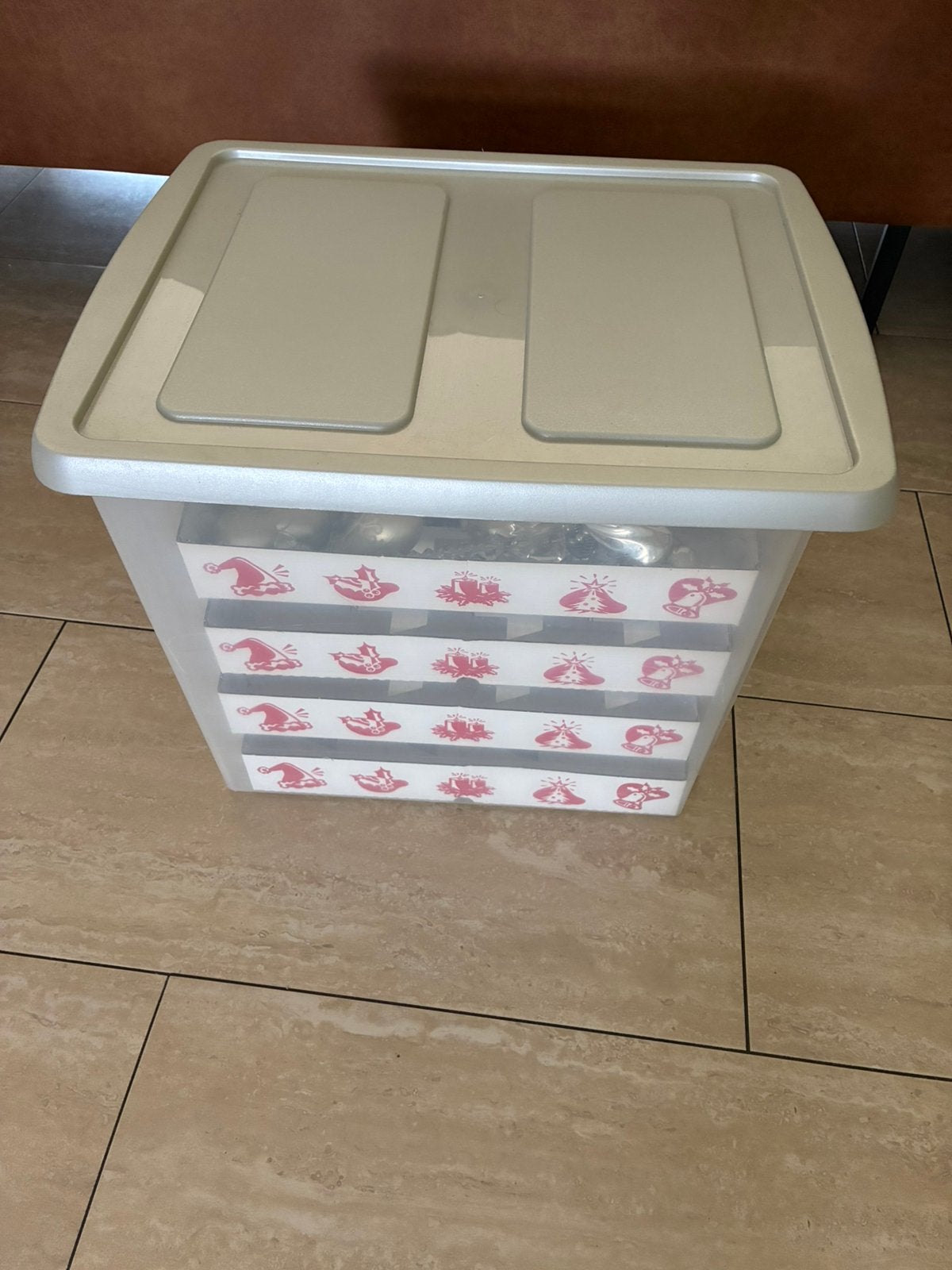 Bewaarbox kerstballen inclusief een aantal glazen ballen, Ophalen, Gebruikt