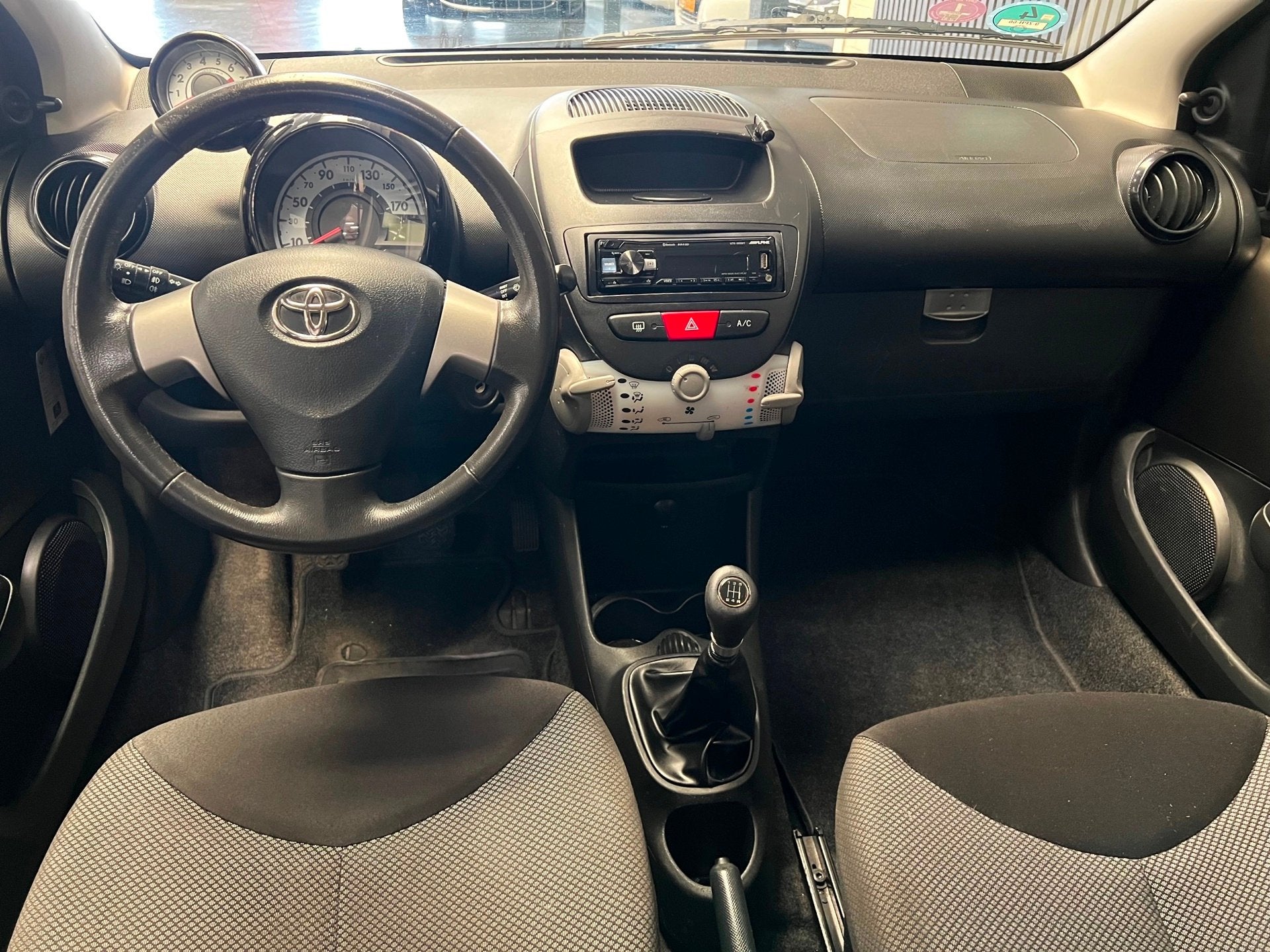 Toyota Aygo 1.0 VVT-i Comfort Orange Elektrische Raam - Airc, Auto's, Voorwielaandrijving, Euro 5, Stof, Gebruikt