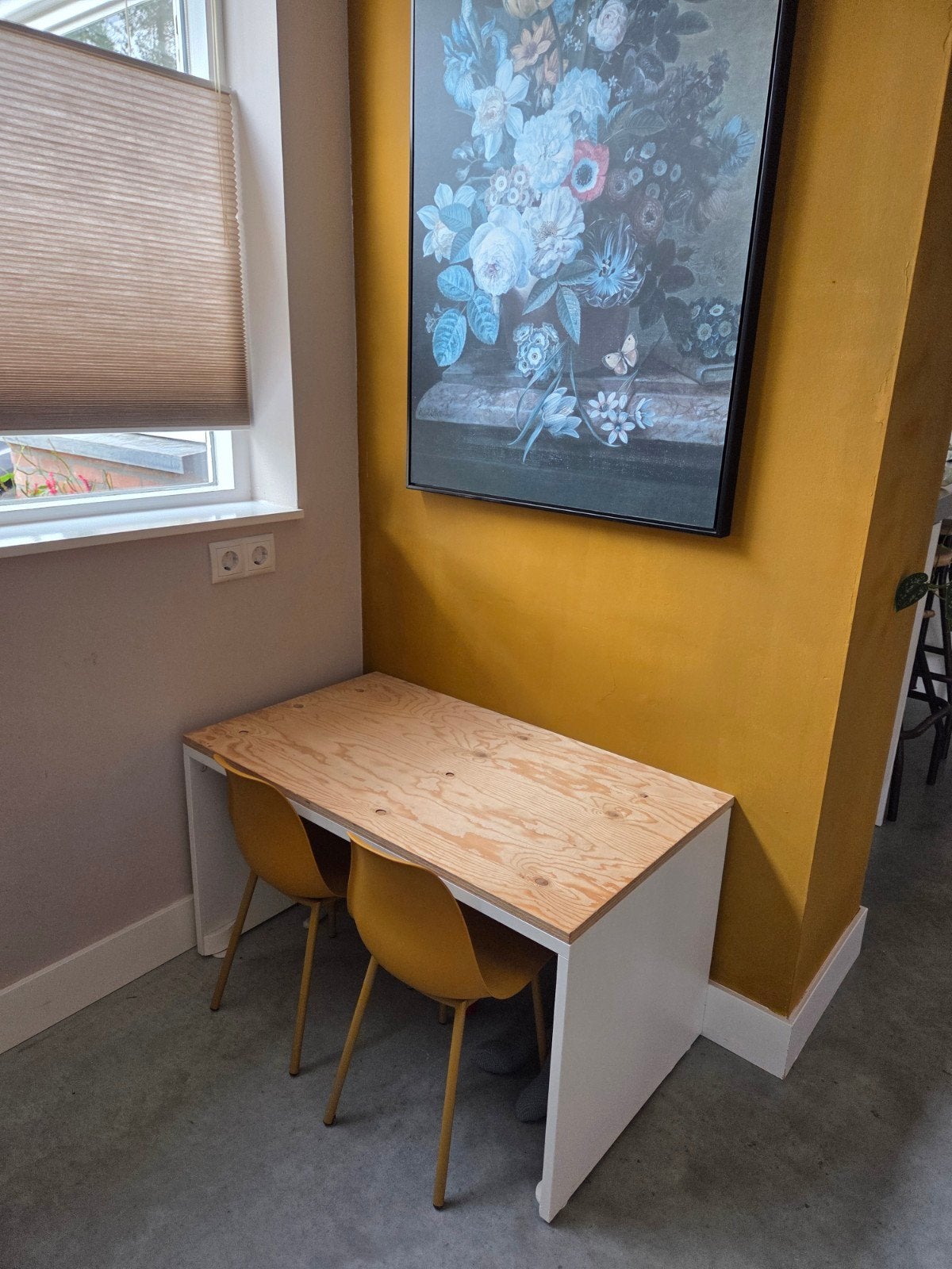Ikea smastad kinderbureau/bank met houten blad