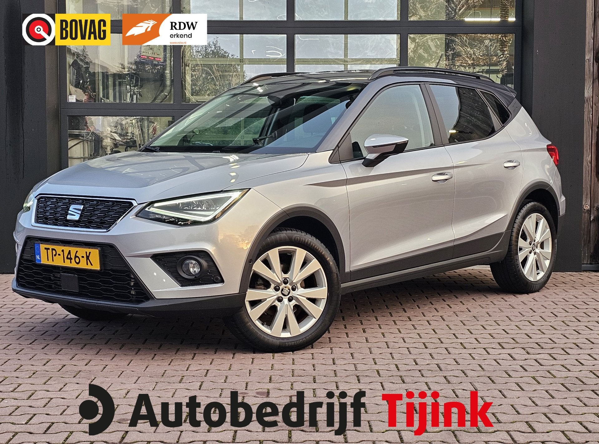 SEAT Arona 1.0 TSI Style Business Intense | Automaat | LED |, Auto's, Stof, Met garantie (alle), 116 pk, 49 €/maand