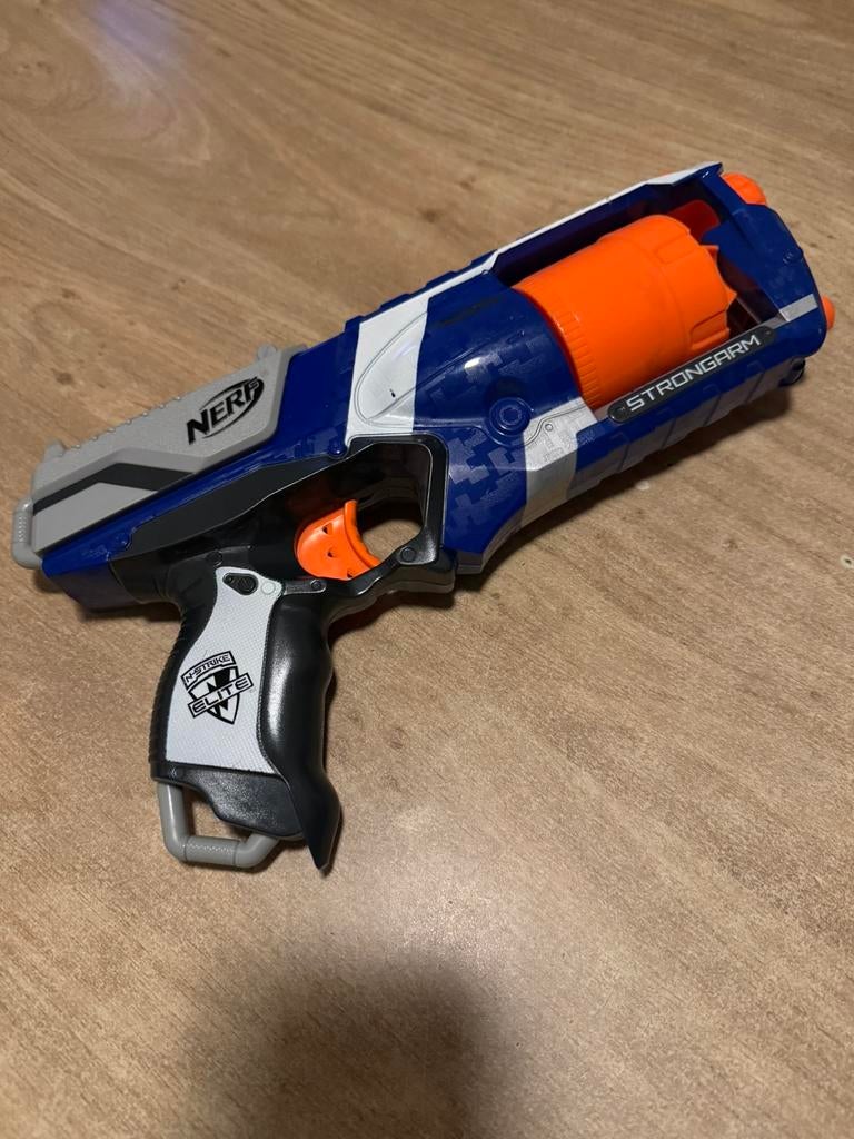 Nerf n-strike elite strongarm blaster, Ophalen of Verzenden, Zo goed als nieuw