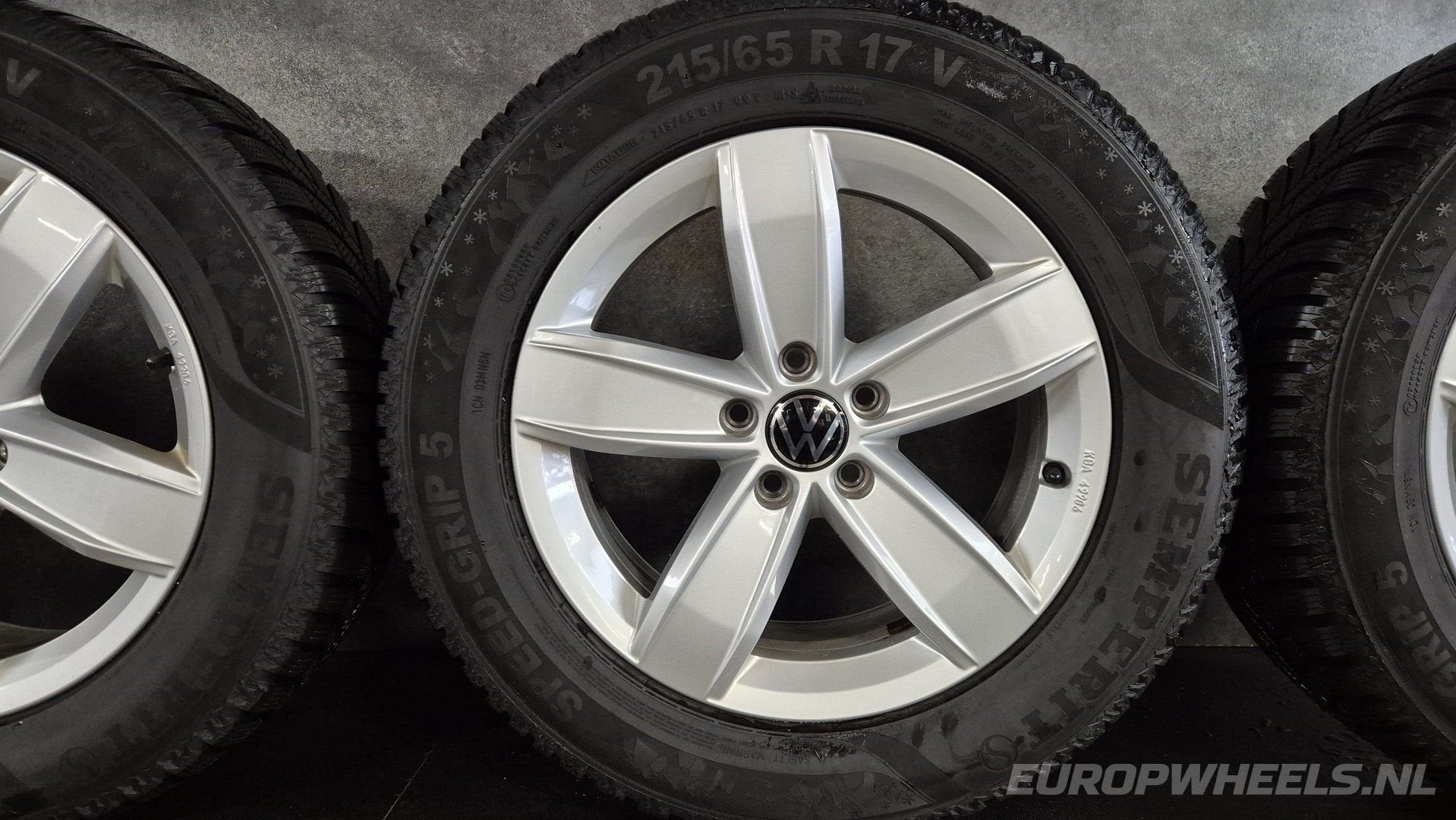 17 inch originele VW Tiguan 5NA Corvara velgen winterbanden, -, -, Banden en Velgen, 17 inch