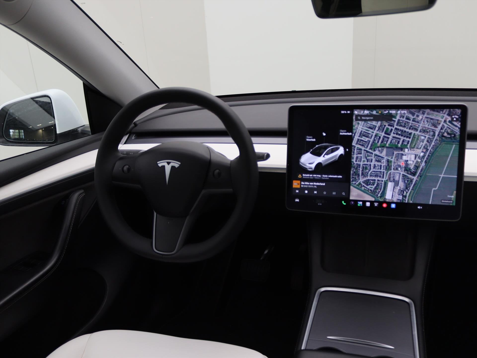 Tesla Model Y Long Range 351pk AWD [ FSD+WIT LEDER+TREKHAAK+, Auto's, Automaat, Gebruikt, Wit, Origineel Nederlands